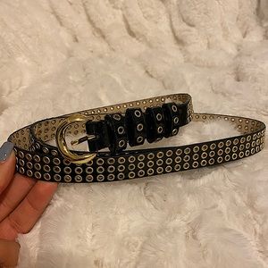 Betsy Johnson black patent leather and gold belt | Size M